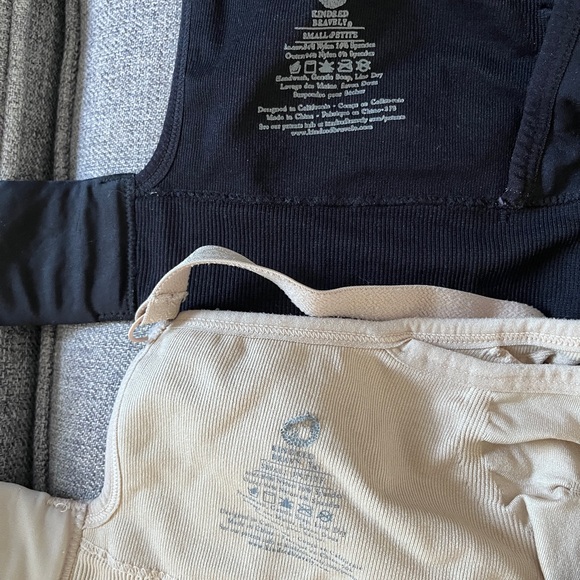 Maternity and postpartum clothes - Picture 5 of 7